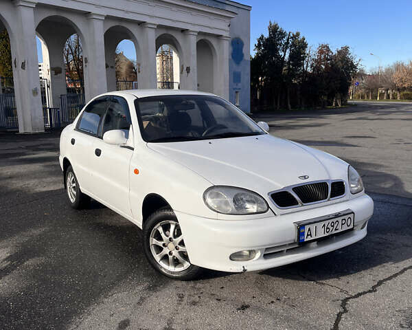 Білий Деу Ланос, об'ємом двигуна 1.5 л та пробігом 426 тис. км за 2700 $, фото 1 на Automoto.ua