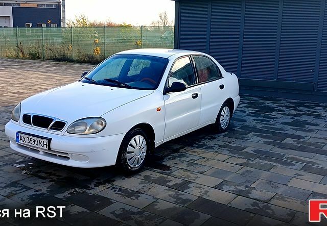 Дэу Ланос 1998 в Харькове на Automoto.ua Белый Дэу Ланос, объемом двигателя 1.5 л и пробегом 300 тыс. км за 1600 $, фото 1 на Automoto.ua