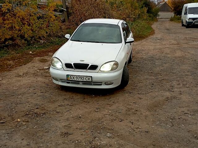 Білий Деу Ланос, об'ємом двигуна 1.5 л та пробігом 225 тис. км за 1800 $, фото 1 на Automoto.ua