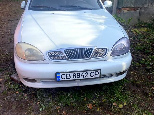 Белый Дэу Ланос, объемом двигателя 1.5 л и пробегом 200 тыс. км за 1000 $, фото 1 на Automoto.ua