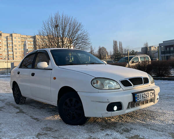 Білий Деу Ланос, об'ємом двигуна 1.5 л та пробігом 337 тис. км за 1580 $, фото 1 на Automoto.ua