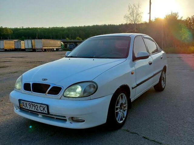 Белый Дэу Ланос, объемом двигателя 1.5 л и пробегом 0 тыс. км за 2300 $, фото 1 на Automoto.ua