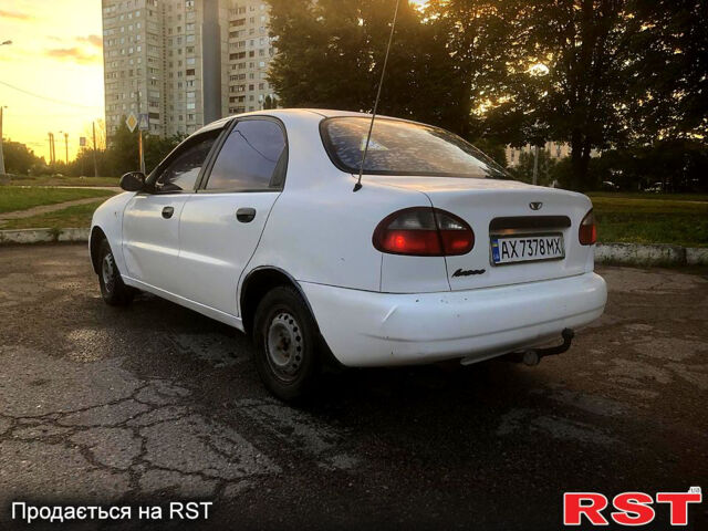 Білий Деу Ланос, об'ємом двигуна 1.3 л та пробігом 220 тис. км за 999 $, фото 1 на Automoto.ua