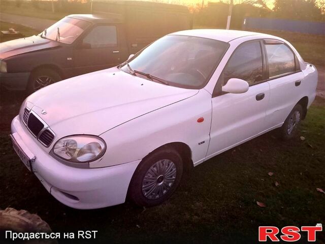 Белый Дэу Ланос, объемом двигателя 1.3 л и пробегом 190 тыс. км за 1600 $, фото 1 на Automoto.ua