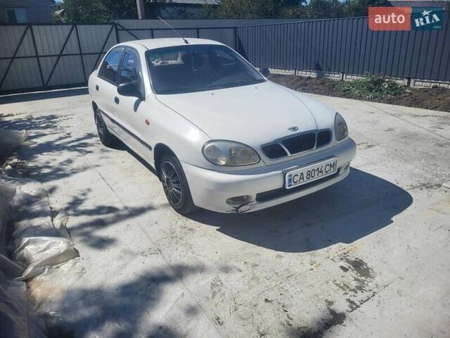 Белый Дэу Ланос, объемом двигателя 1.5 л и пробегом 175 тыс. км за 2200 $, фото 1 на Automoto.ua