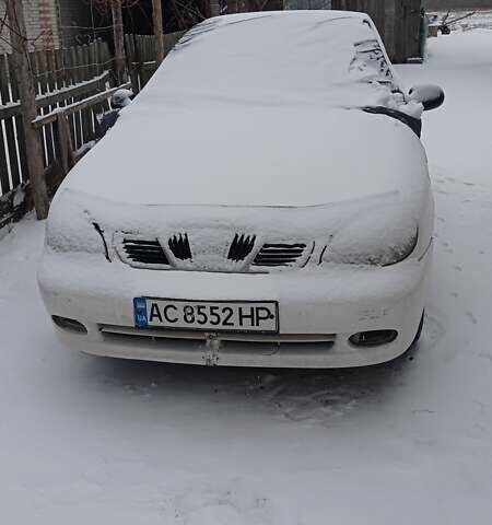 Белый Дэу Ланос, объемом двигателя 1.5 л и пробегом 309 тыс. км за 1850 $, фото 1 на Automoto.ua