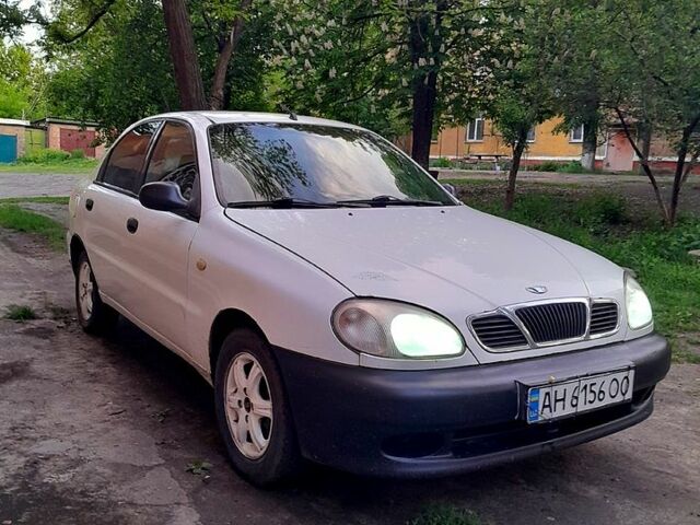 Белый Дэу Ланос, объемом двигателя 1.5 л и пробегом 120 тыс. км за 1350 $, фото 1 на Automoto.ua