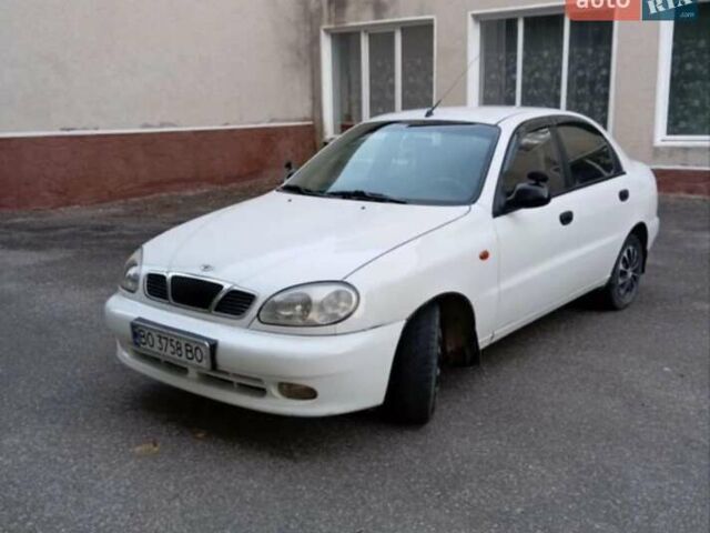 Белый Дэу Ланос, объемом двигателя 1.5 л и пробегом 185 тыс. км за 1800 $, фото 1 на Automoto.ua