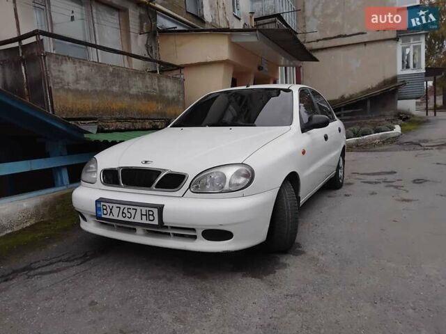 Белый Дэу Ланос, объемом двигателя 1.5 л и пробегом 397 тыс. км за 1900 $, фото 1 на Automoto.ua