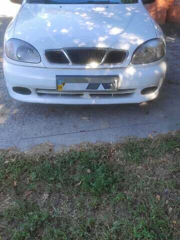 Білий Деу Ланос, об'ємом двигуна 1.5 л та пробігом 257 тис. км за 2600 $, фото 1 на Automoto.ua