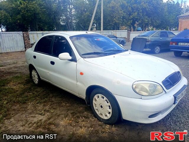 Білий Деу Ланос, об'ємом двигуна 1.5 л та пробігом 200 тис. км за 1350 $, фото 1 на Automoto.ua