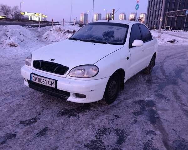 Белый Дэу Ланос, объемом двигателя 1.5 л и пробегом 385 тыс. км за 1300 $, фото 1 на Automoto.ua