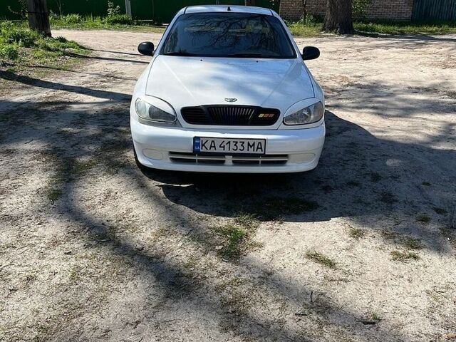 Белый Дэу Ланос, объемом двигателя 1.5 л и пробегом 198 тыс. км за 1800 $, фото 1 на Automoto.ua