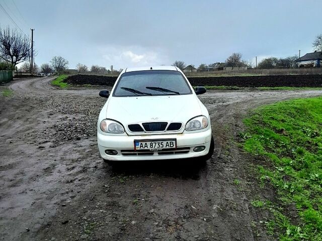 Белый Дэу Ланос, объемом двигателя 1.5 л и пробегом 258 тыс. км за 1400 $, фото 1 на Automoto.ua