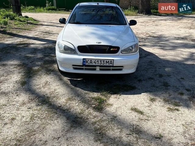 Белый Дэу Ланос, объемом двигателя 1.5 л и пробегом 198 тыс. км за 2200 $, фото 1 на Automoto.ua