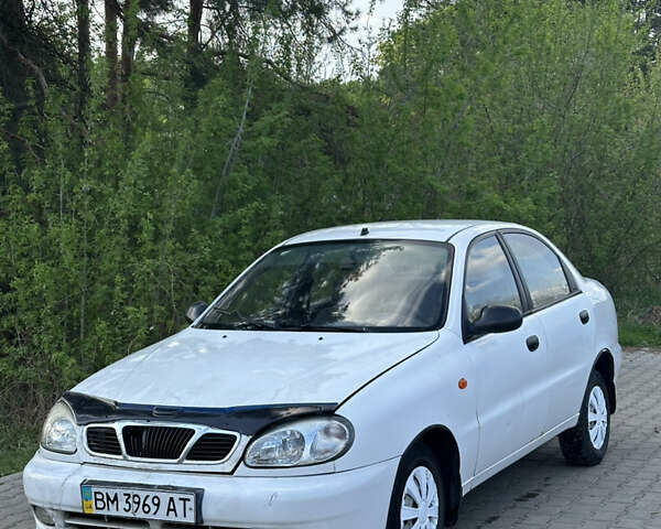 Белый Дэу Ланос, объемом двигателя 1.5 л и пробегом 136 тыс. км за 1450 $, фото 1 на Automoto.ua