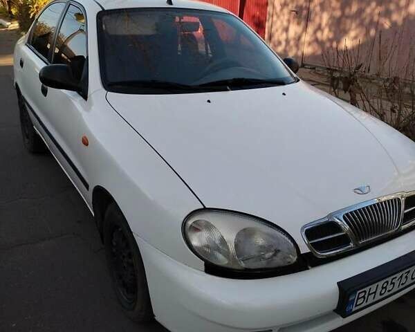 Белый Дэу Ланос, объемом двигателя 1.5 л и пробегом 125 тыс. км за 2600 $, фото 1 на Automoto.ua