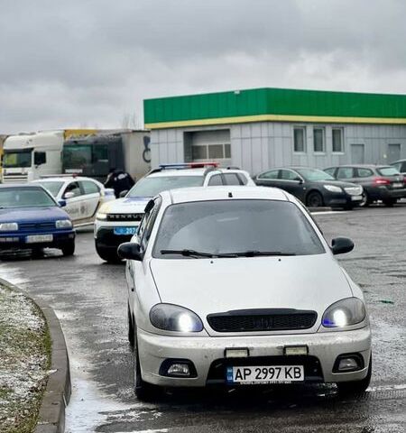 Белый Дэу Ланос, объемом двигателя 1.5 л и пробегом 362 тыс. км за 2450 $, фото 1 на Automoto.ua