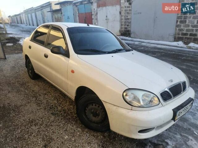 Белый Дэу Ланос, объемом двигателя 1.4 л и пробегом 120 тыс. км за 1900 $, фото 1 на Automoto.ua