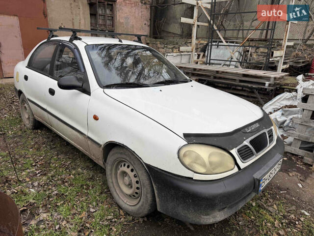 Белый Дэу Ланос, объемом двигателя 1.5 л и пробегом 175 тыс. км за 1499 $, фото 1 на Automoto.ua