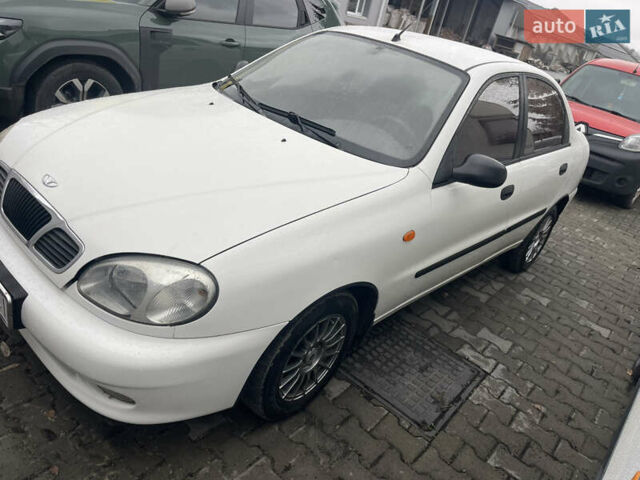Білий Деу Ланос, об'ємом двигуна 1.5 л та пробігом 145 тис. км за 2400 $, фото 1 на Automoto.ua