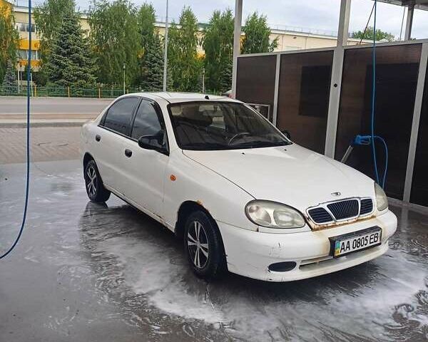 Білий Деу Ланос, об'ємом двигуна 1.5 л та пробігом 323 тис. км за 1799 $, фото 1 на Automoto.ua