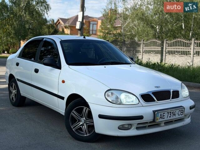 Белый Дэу Ланос, объемом двигателя 1.5 л и пробегом 76 тыс. км за 3499 $, фото 1 на Automoto.ua