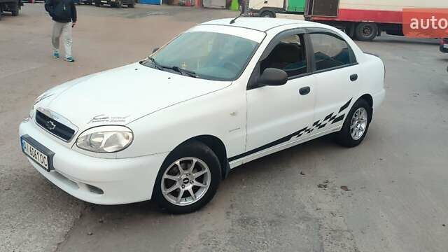 Белый Дэу Ланос, объемом двигателя 1.5 л и пробегом 109 тыс. км за 3300 $, фото 1 на Automoto.ua