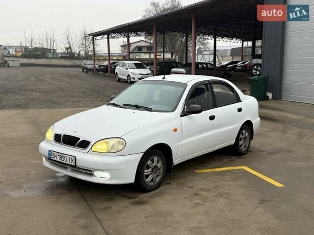 Білий Деу Ланос, об'ємом двигуна 1.5 л та пробігом 210 тис. км за 2350 $, фото 1 на Automoto.ua