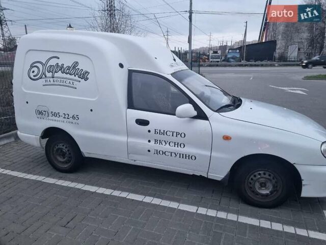 Белый Дэу Ланос, объемом двигателя 1.5 л и пробегом 278 тыс. км за 1500 $, фото 1 на Automoto.ua