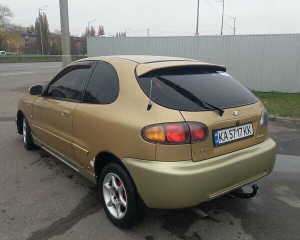 Бежевый Дэу Ланос, объемом двигателя 1.6 л и пробегом 180 тыс. км за 2200 $, фото 1 на Automoto.ua