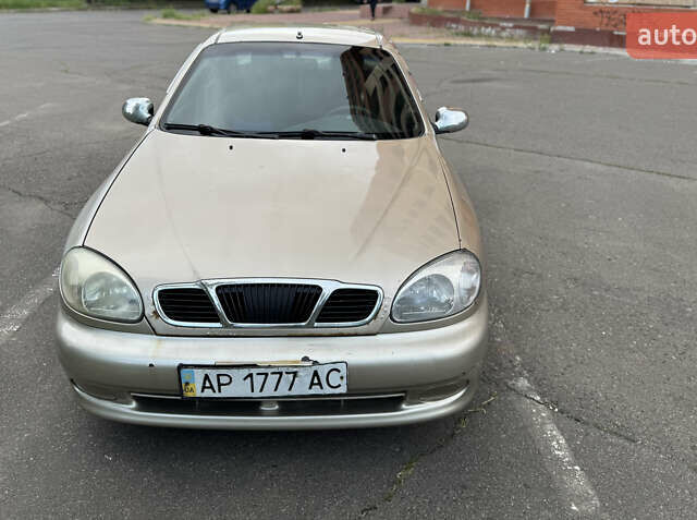 Бежевый Дэу Ланос, объемом двигателя 1.5 л и пробегом 400 тыс. км за 700 $, фото 1 на Automoto.ua