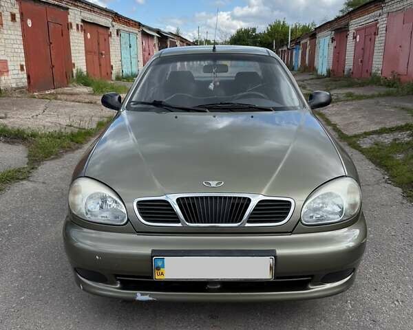 Дэу Ланос 2003 в Чернигове на Automoto.ua Бежевый Дэу Ланос, объемом двигателя 1.5 л и пробегом 236 тыс. км за 3700 $, фото 1 на Automoto.ua