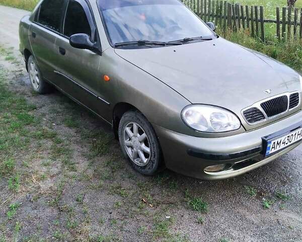 Бежевый Дэу Ланос, объемом двигателя 1.5 л и пробегом 170 тыс. км за 2600 $, фото 1 на Automoto.ua