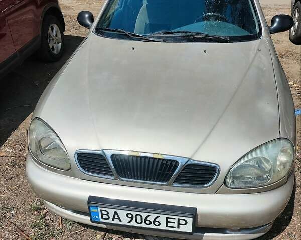 Бежевий Деу Ланос, об'ємом двигуна 1.5 л та пробігом 240 тис. км за 1600 $, фото 1 на Automoto.ua