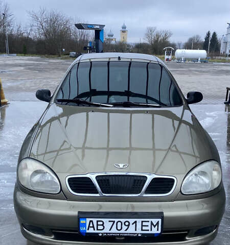 Бежевый Дэу Ланос, объемом двигателя 1.5 л и пробегом 265 тыс. км за 2200 $, фото 1 на Automoto.ua