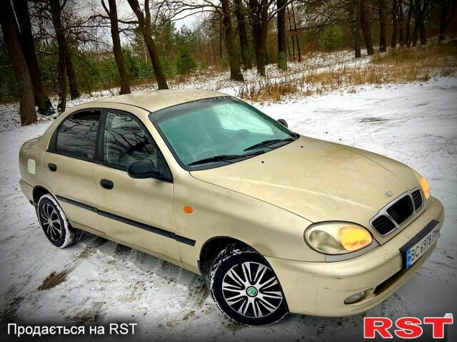 Бежевый Дэу Ланос, объемом двигателя 1.3 л и пробегом 215 тыс. км за 1600 $, фото 1 на Automoto.ua