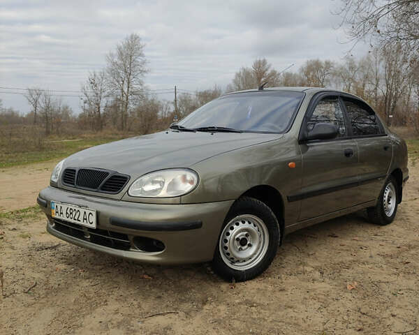 Бежевый Дэу Ланос, объемом двигателя 1.5 л и пробегом 238 тыс. км за 2599 $, фото 1 на Automoto.ua