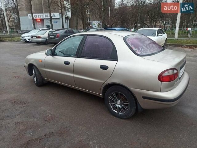 Бежевый Дэу Ланос, объемом двигателя 1.5 л и пробегом 200 тыс. км за 2500 $, фото 1 на Automoto.ua