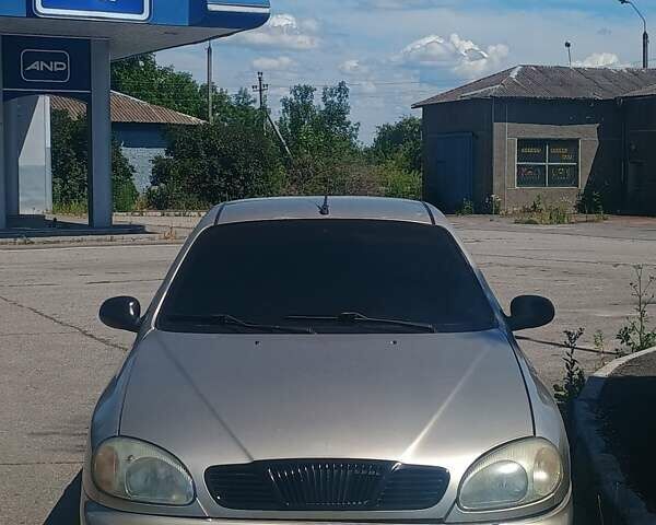 Бежевий Деу Ланос, об'ємом двигуна 1.5 л та пробігом 245 тис. км за 2200 $, фото 1 на Automoto.ua