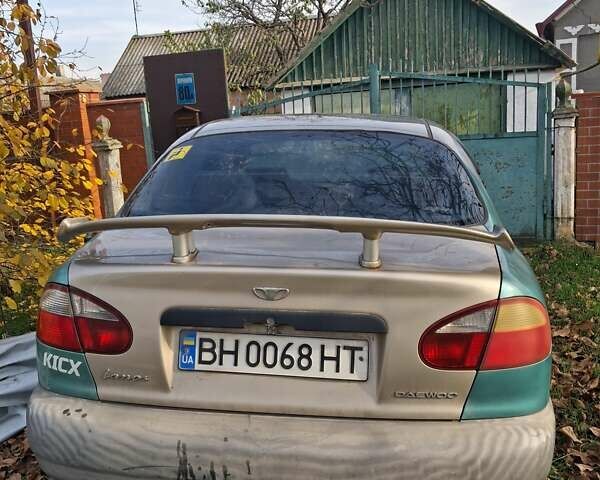 Бежевий Деу Ланос, об'ємом двигуна 1.5 л та пробігом 10 тис. км за 800 $, фото 1 на Automoto.ua