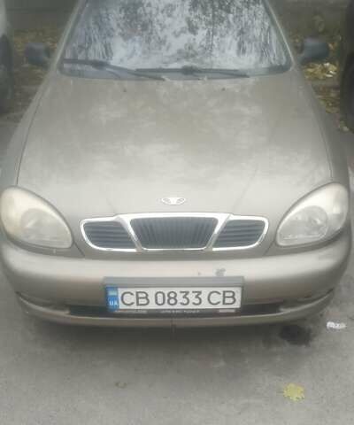 Бежевий Деу Ланос, об'ємом двигуна 1.5 л та пробігом 187 тис. км за 2000 $, фото 1 на Automoto.ua