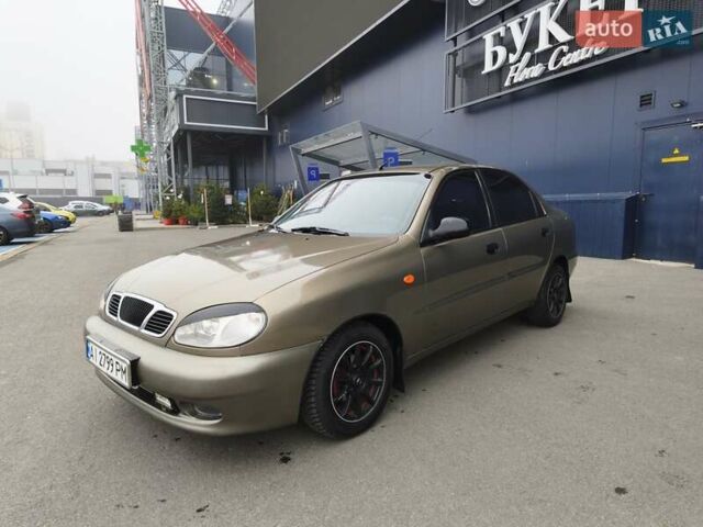 Бежевий Деу Ланос, об'ємом двигуна 1.5 л та пробігом 289 тис. км за 2500 $, фото 1 на Automoto.ua