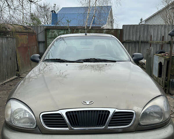 Бежевий Деу Ланос, об'ємом двигуна 1.5 л та пробігом 213 тис. км за 1800 $, фото 1 на Automoto.ua