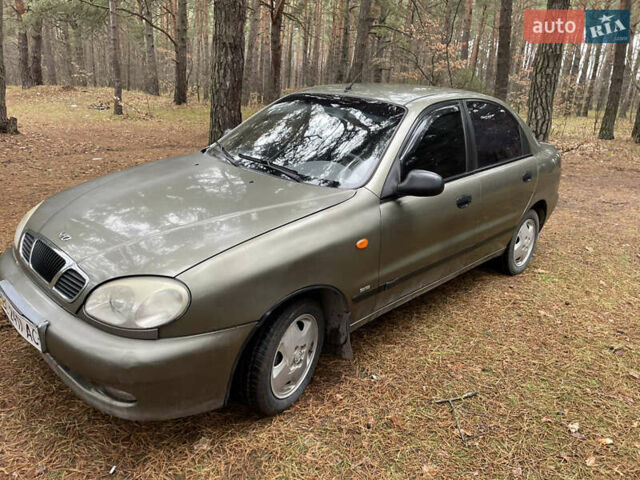 Бежевий Деу Ланос, об'ємом двигуна 1.5 л та пробігом 183 тис. км за 2000 $, фото 1 на Automoto.ua