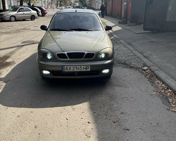 Бежевий Деу Ланос, об'ємом двигуна 1.5 л та пробігом 280 тис. км за 2650 $, фото 1 на Automoto.ua