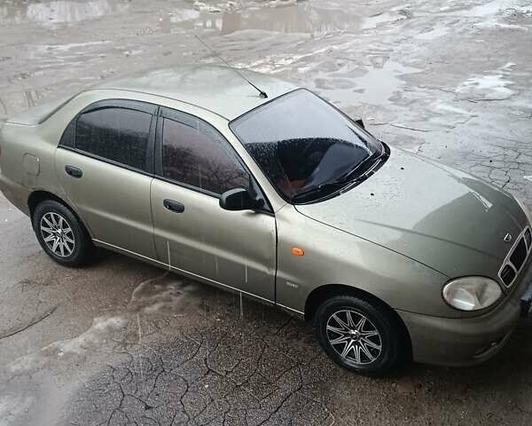 Бежевий Деу Ланос, об'ємом двигуна 1.5 л та пробігом 192 тис. км за 2700 $, фото 1 на Automoto.ua
