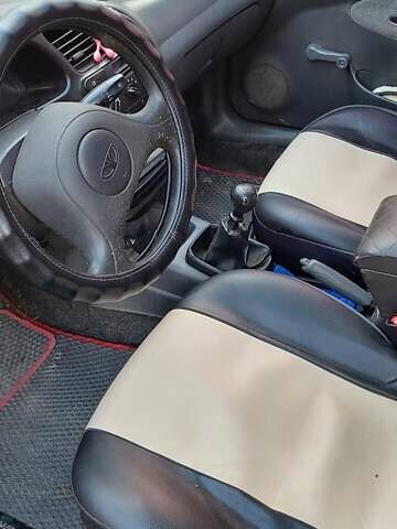 Бежевый Дэу Ланос, объемом двигателя 1.5 л и пробегом 185 тыс. км за 2200 $, фото 1 на Automoto.ua