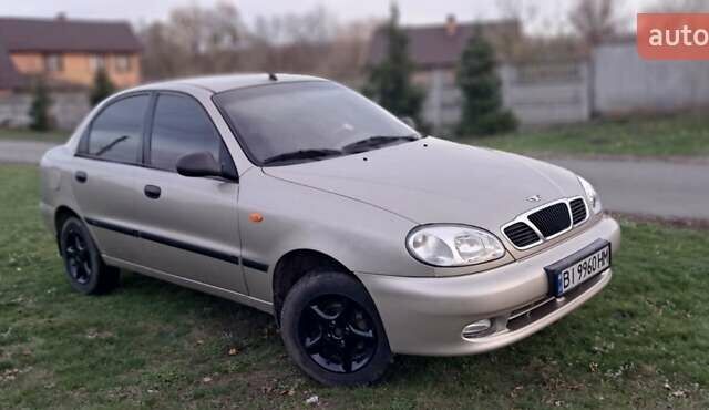 Бежевый Дэу Ланос, объемом двигателя 1.5 л и пробегом 235 тыс. км за 2850 $, фото 1 на Automoto.ua