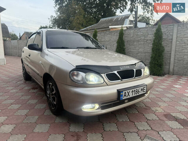 Бежевый Дэу Ланос, объемом двигателя 1.5 л и пробегом 234 тыс. км за 3350 $, фото 1 на Automoto.ua